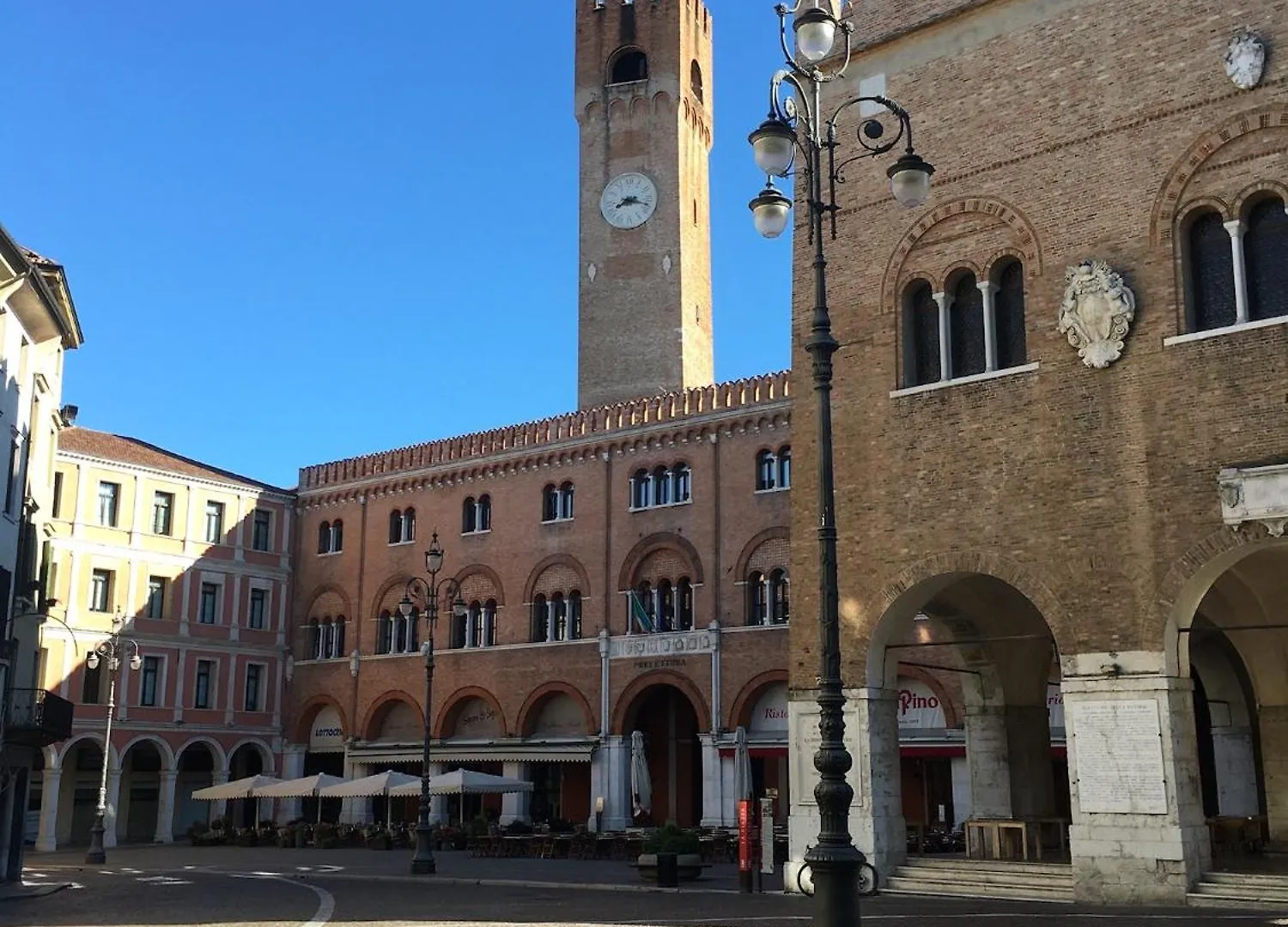 Maison Altinia, Locazione In Centro Storico A Due Passi Dalla Stazione Treviso