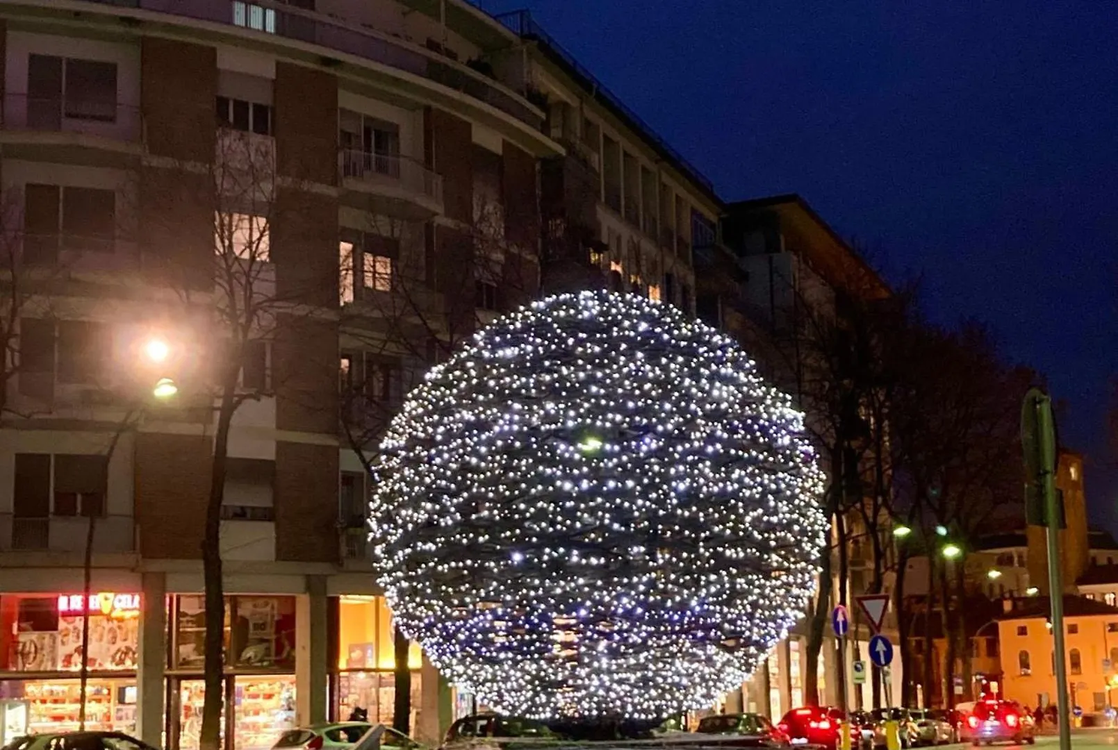 Maison Altinia, Locazione In Centro Storico A Due Passi Dalla Stazione Treviso Penzion